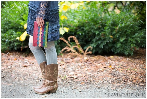 "weathered Threads picture"